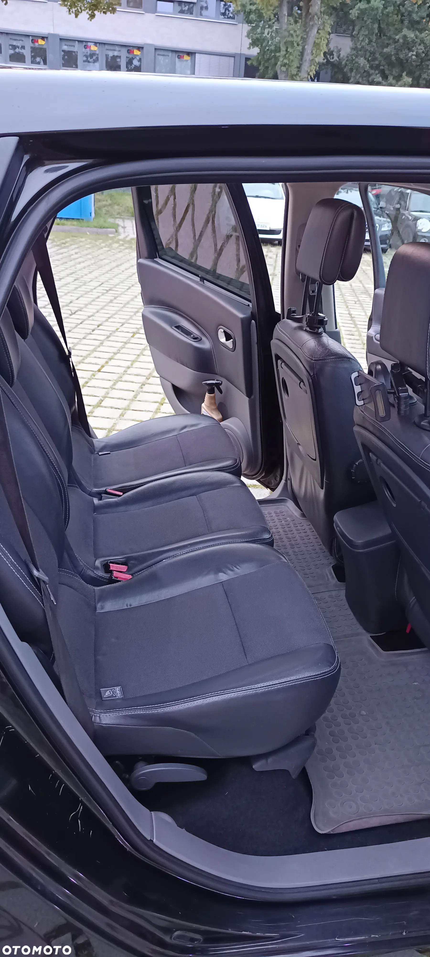 Renault Grand Scenic 2.0 16V Turbo Confort Privilege - 10