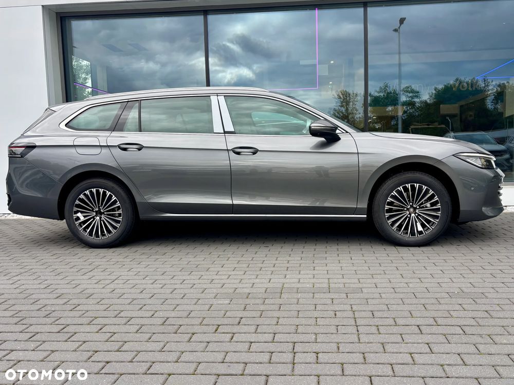 Volkswagen Passat Variant 1.5 TSI ACT mHEV Elegance DSG - 6