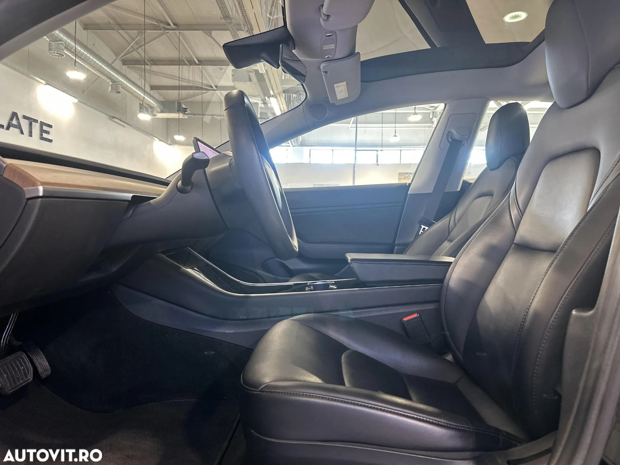 Tesla Model 3 - 20