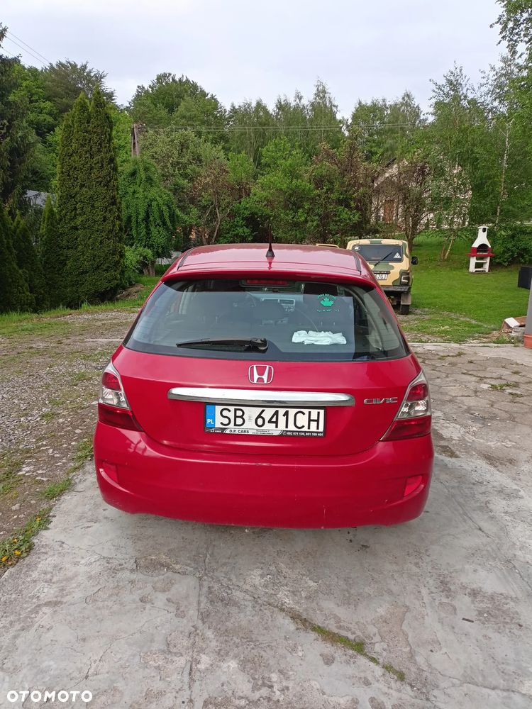 Honda Civic 1.6i ES - 4