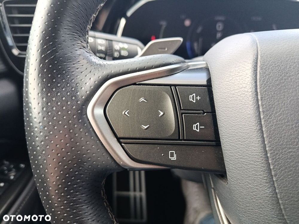 Lexus NX - 28