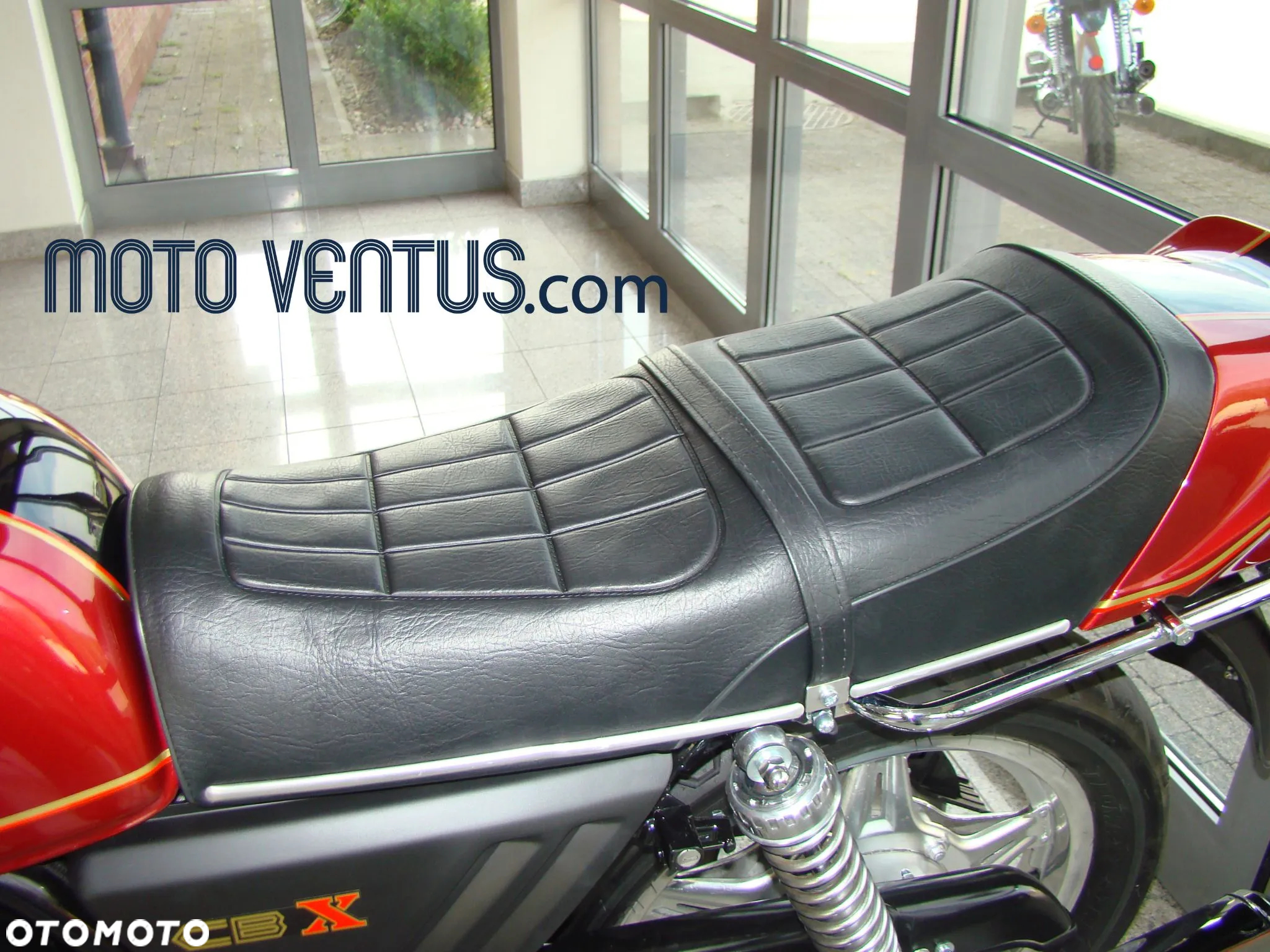Honda CBX - 10