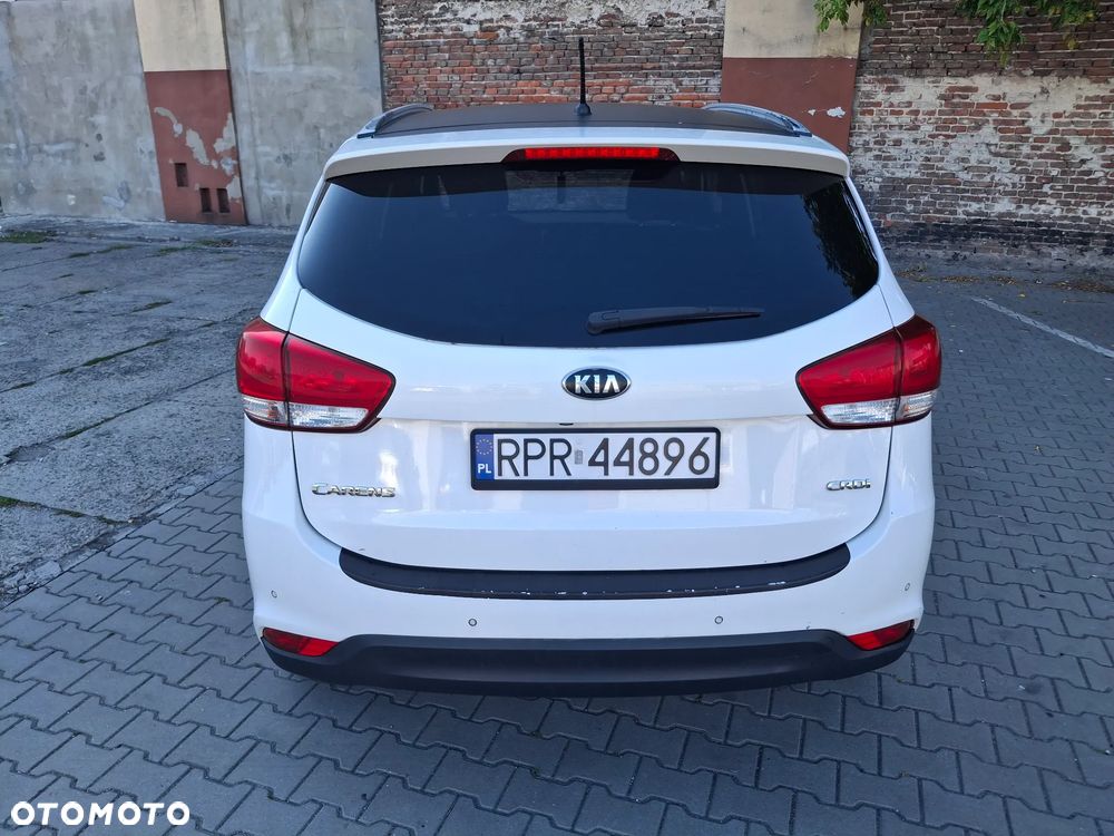 Kia Carens 1.7 CRDi Spirit - 4