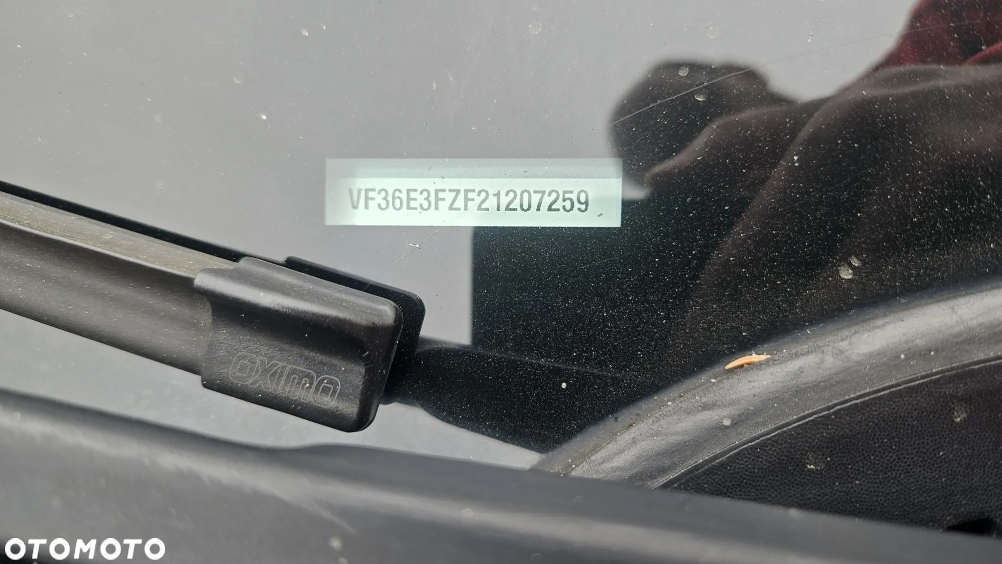 Peugeot 407 - 6