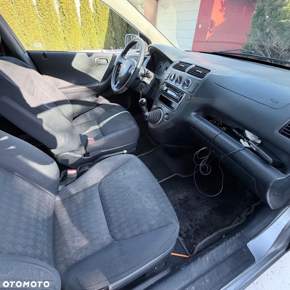 Honda Civic 1.4i - 11
