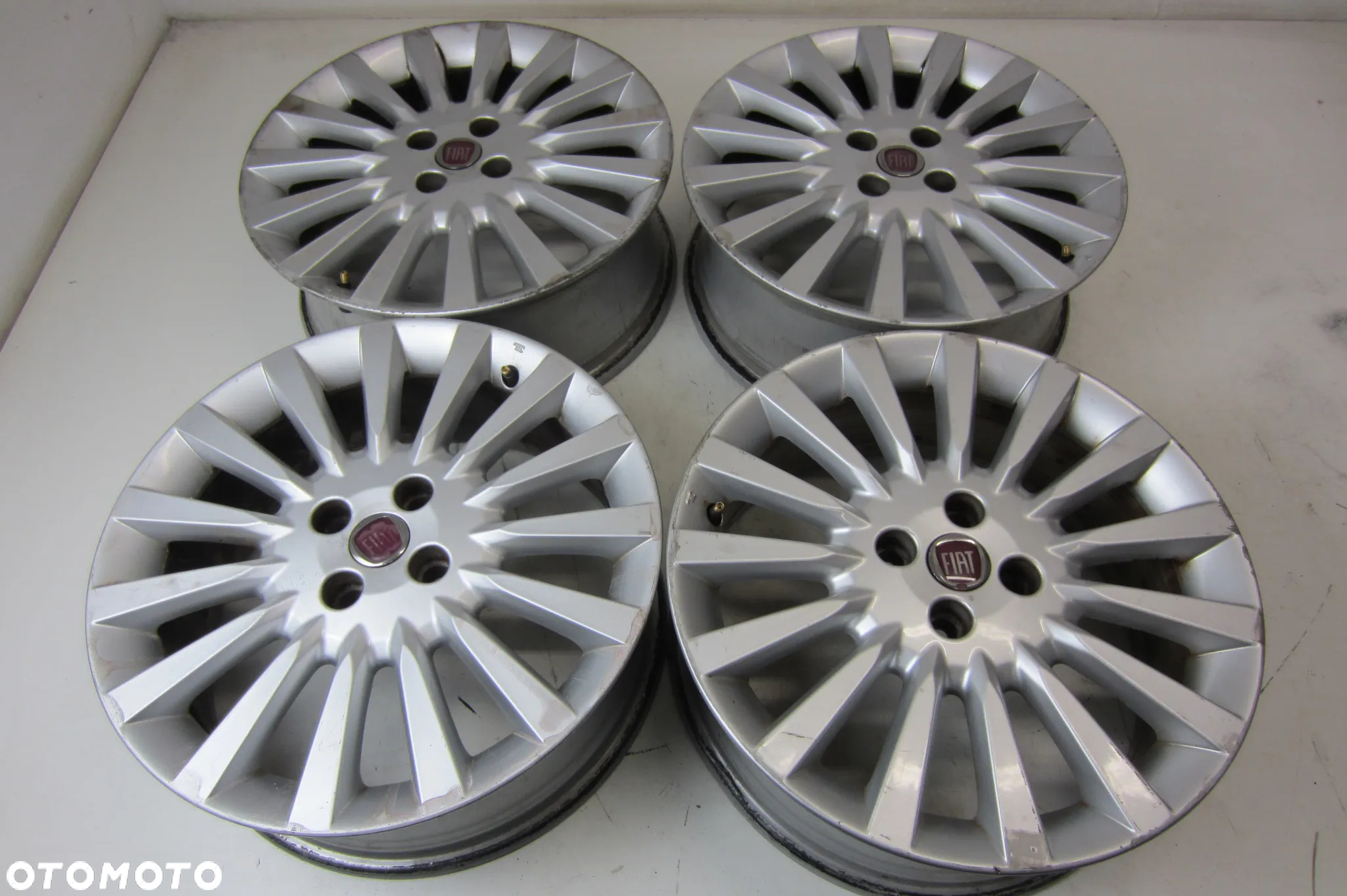 FELGI ALUMINIOWE 17 FIAT STILO BRAVO II LINEA ALBEA 500 DOBLO FIORINO QUBO IDEA NEMO BIPPER 4X98 - 2