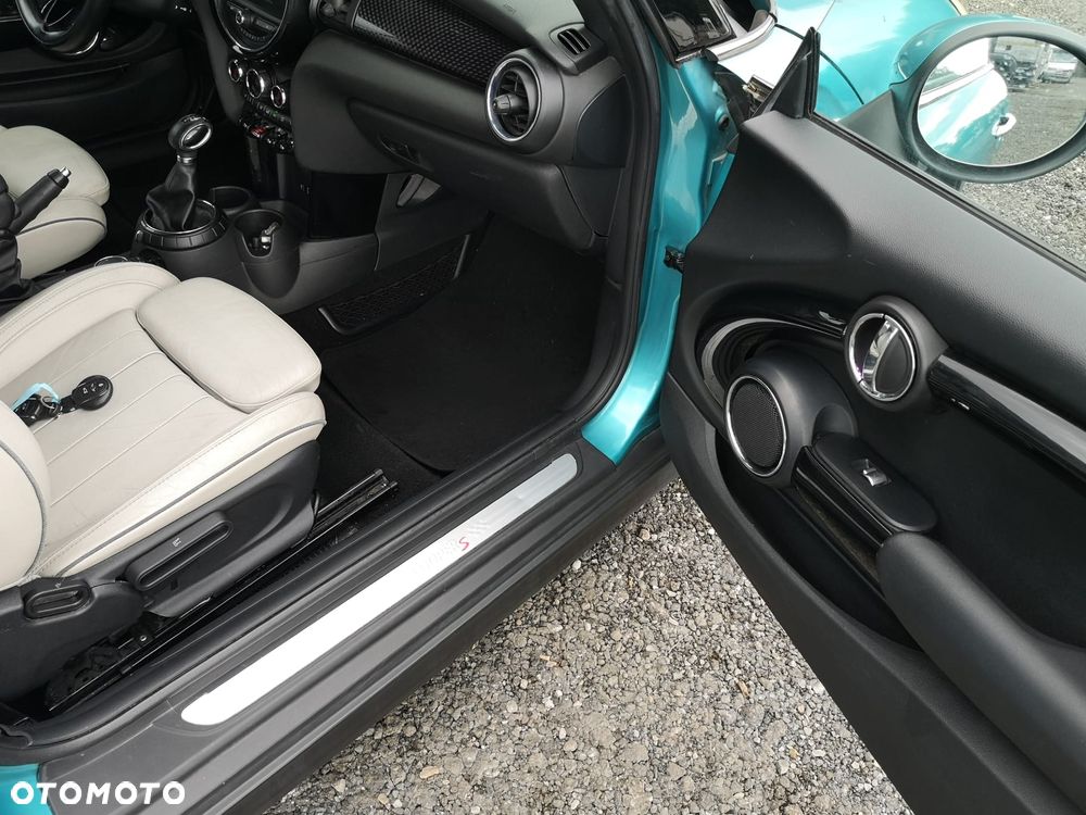 MINI Cooper S Sport-Aut - 21
