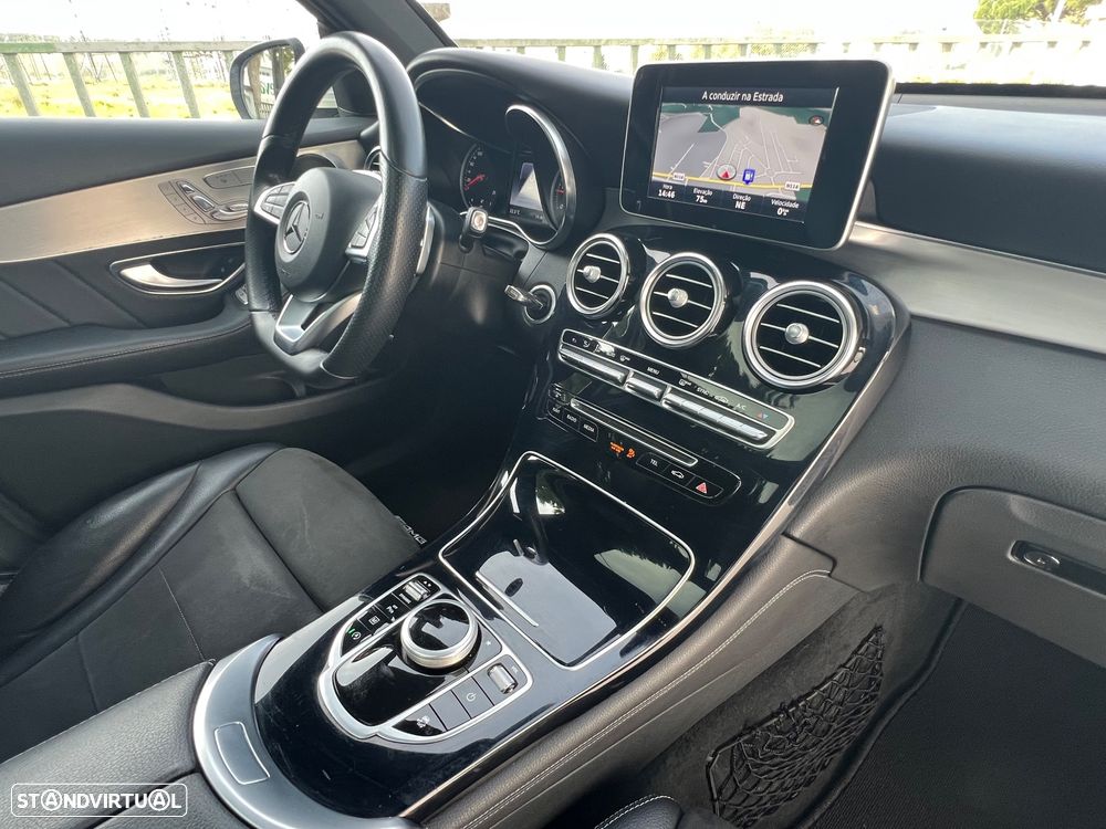 Mercedes-Benz GLC 220 d 4Matic 9G-TRONIC AMG Line - 16