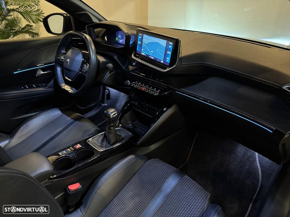 Peugeot 208 PureTech 100 GT Pack - 30