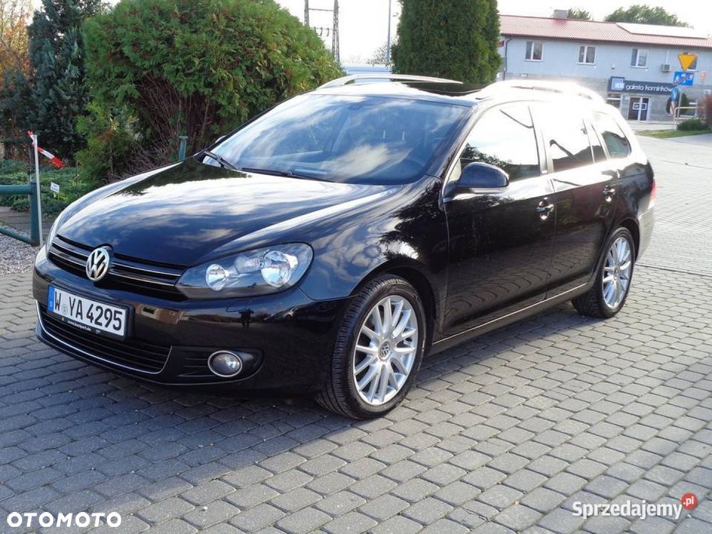 Volkswagen Golf - 1