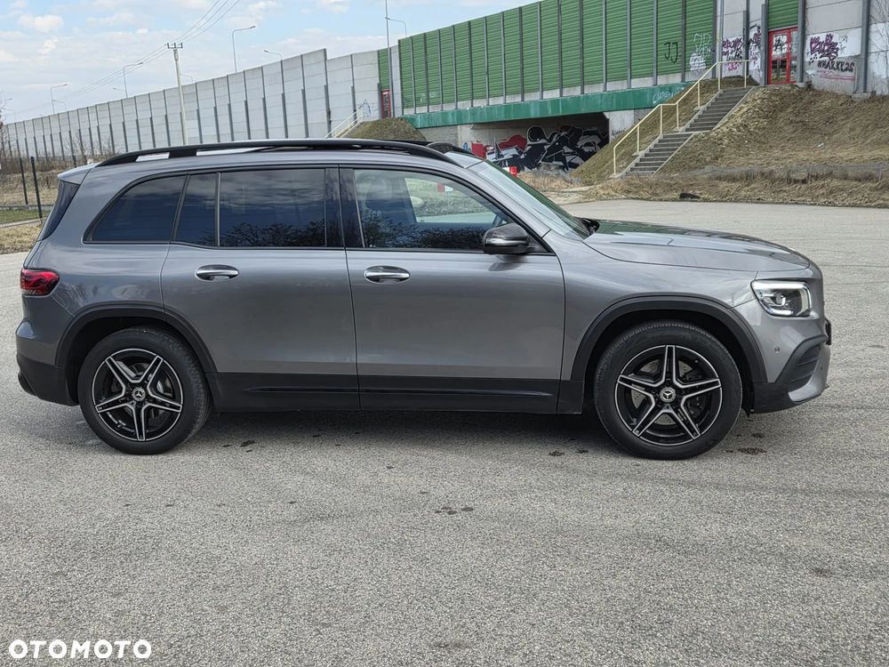 Mercedes-Benz GLB 220 d AMG Line 8G-DCT - 4