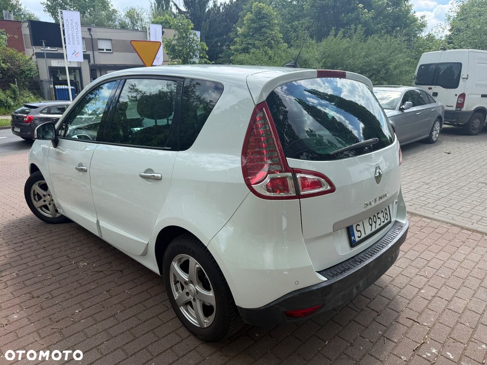 Renault Scenic 1.4 16V TCE Expression - 11