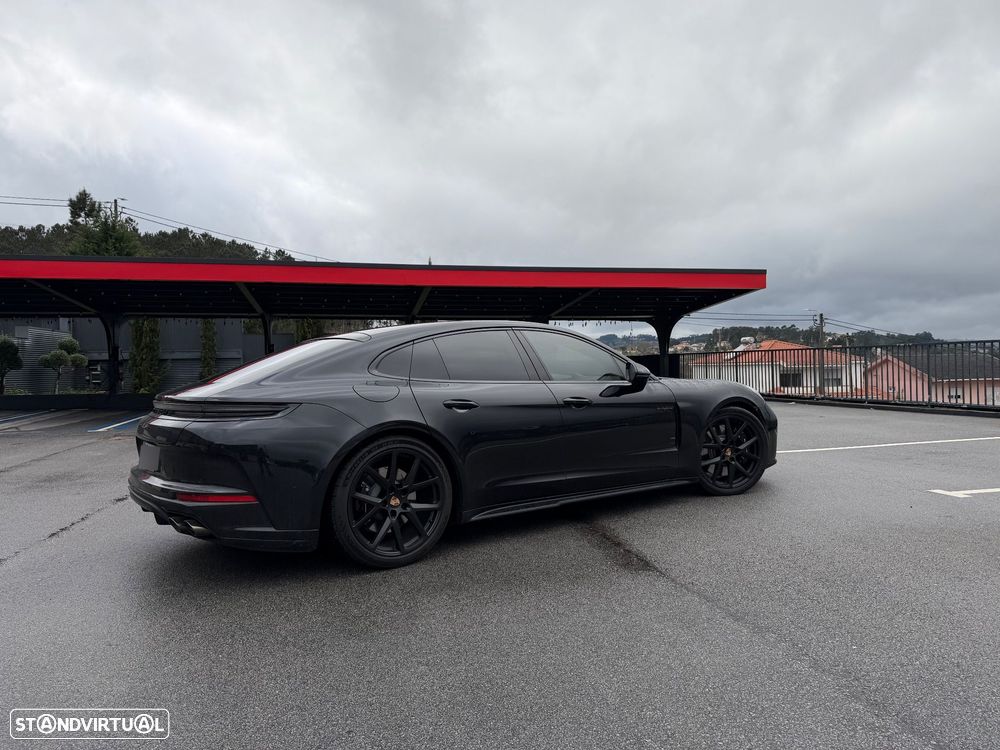 Porsche Panamera 4S E-Hybrid - 3