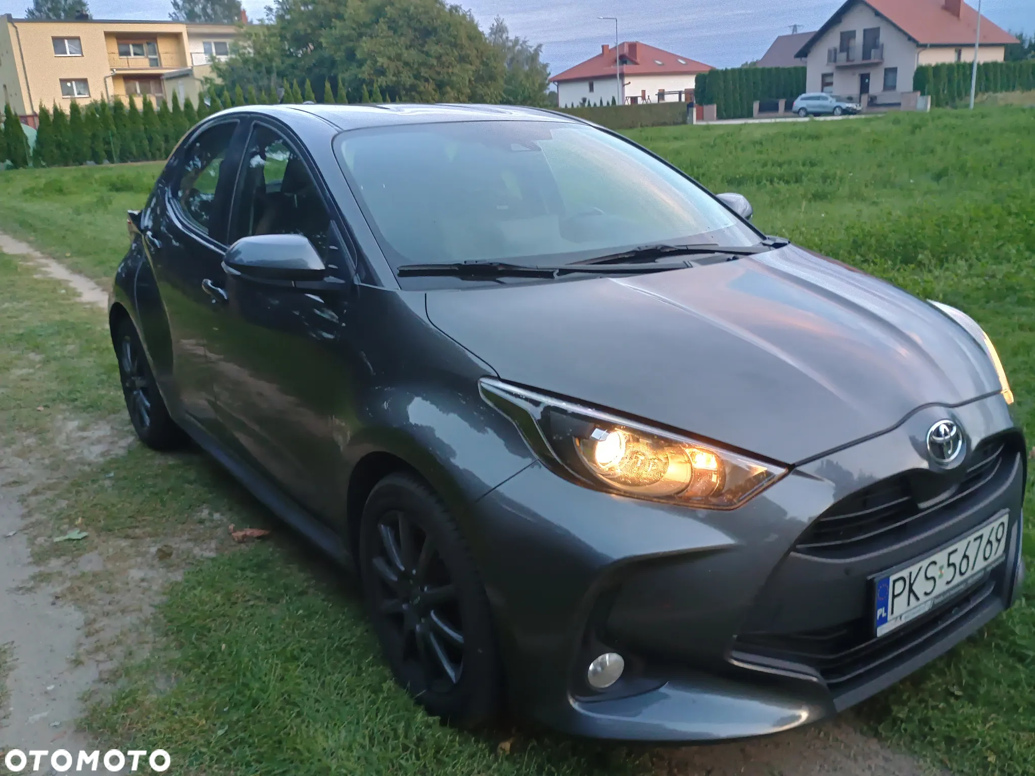 Toyota Yaris 1.5 Comfort - 6