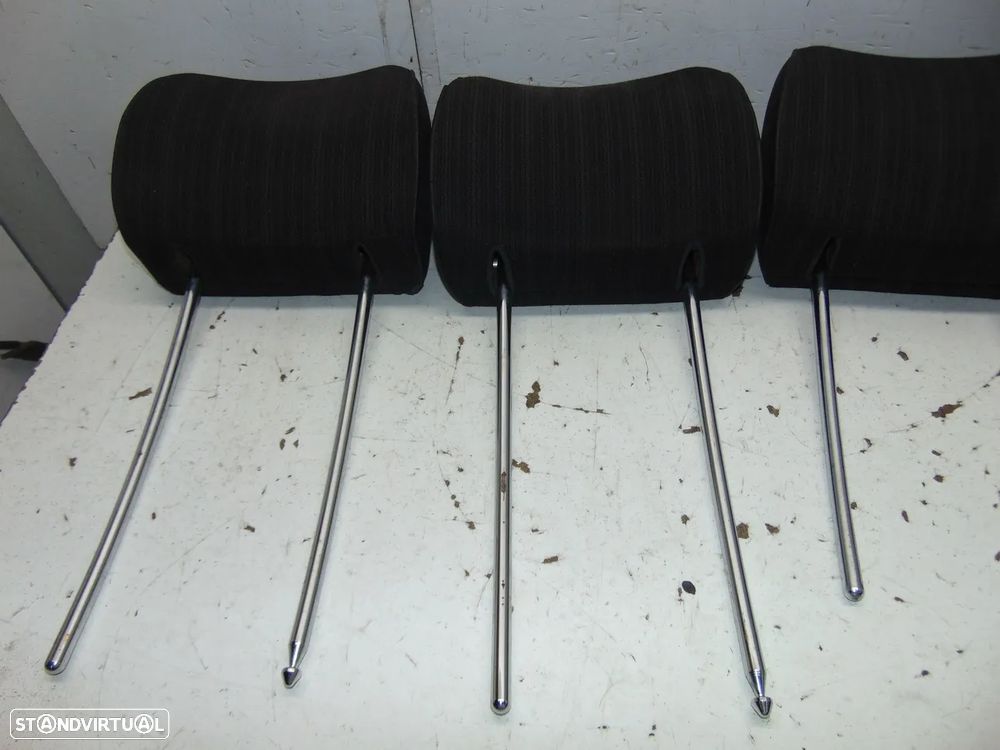 Mercedes W124 encostos cabeça - 2