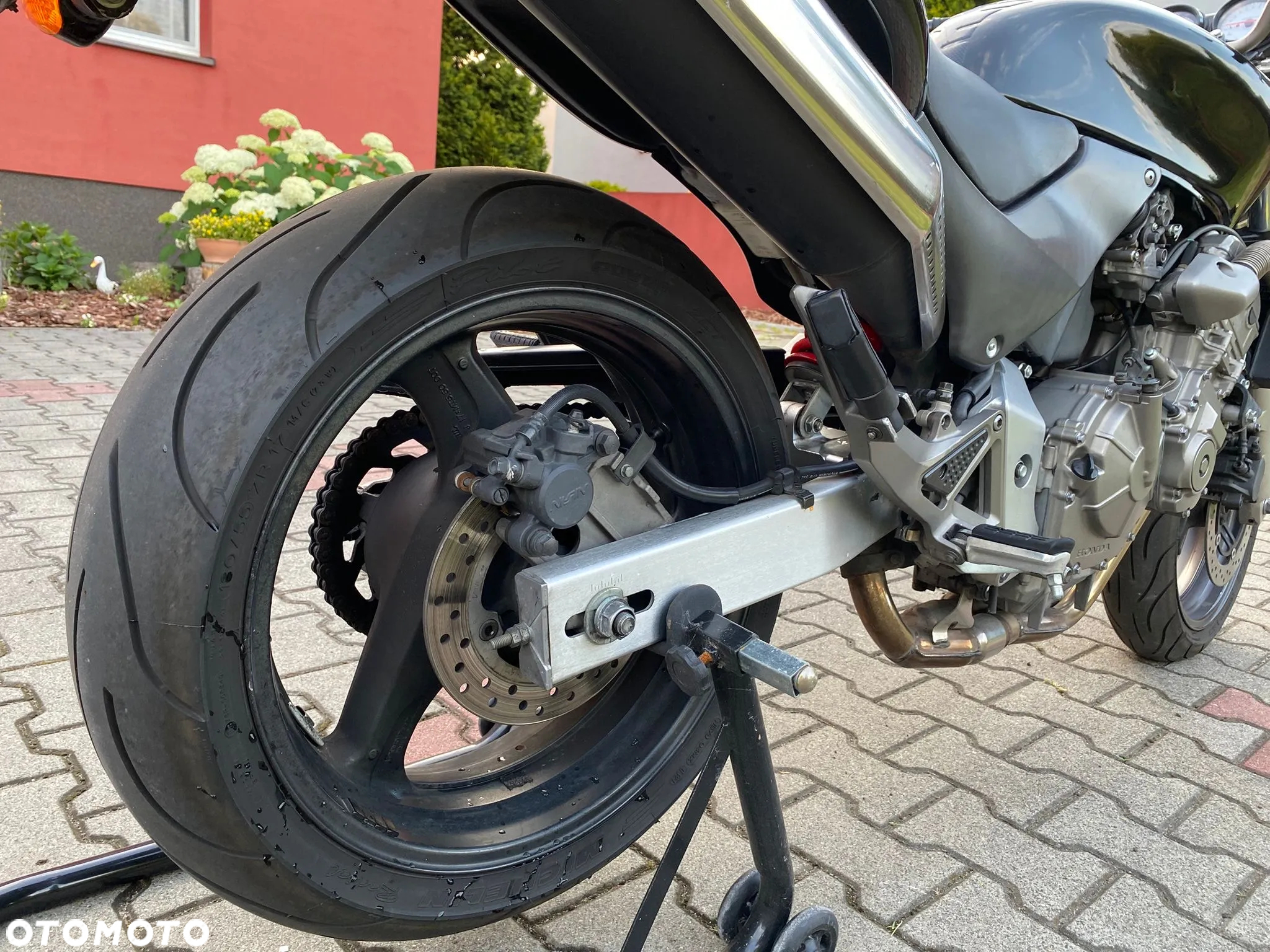 Honda Hornet - 12