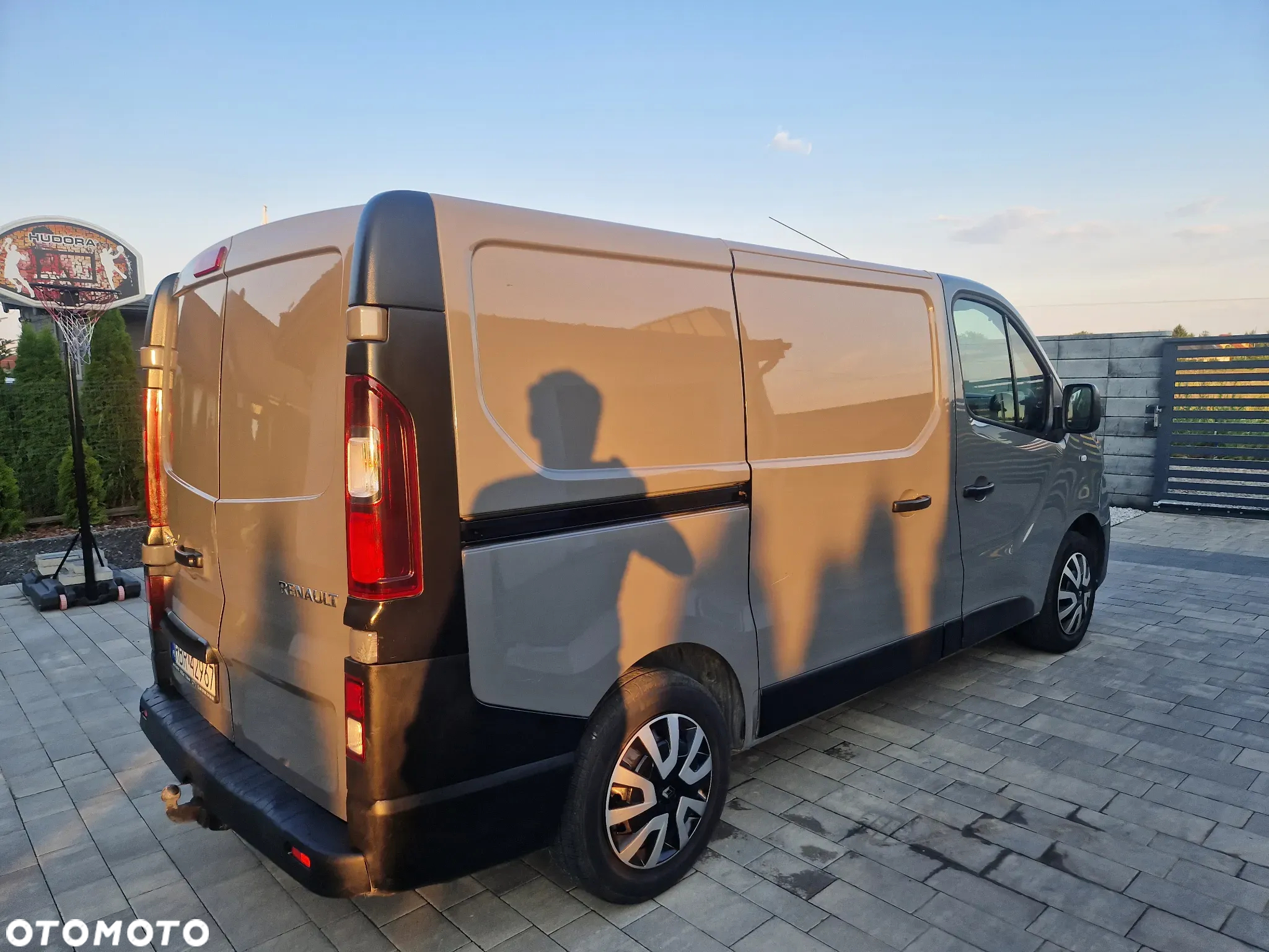 Renault Trafic - 11