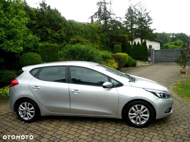 Kia Ceed Cee'd 1.4 XL - 36