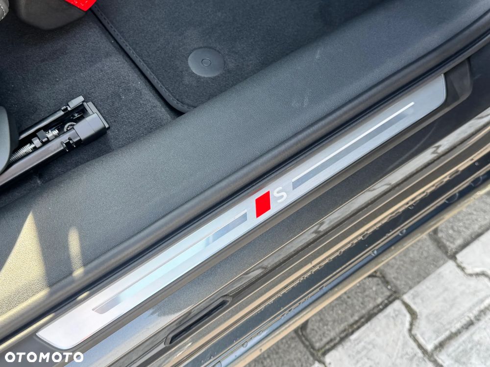 Audi A6 Avant e-tron 83kWh - 40