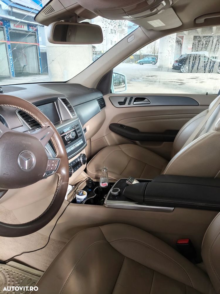 Mercedes-Benz ML - 7