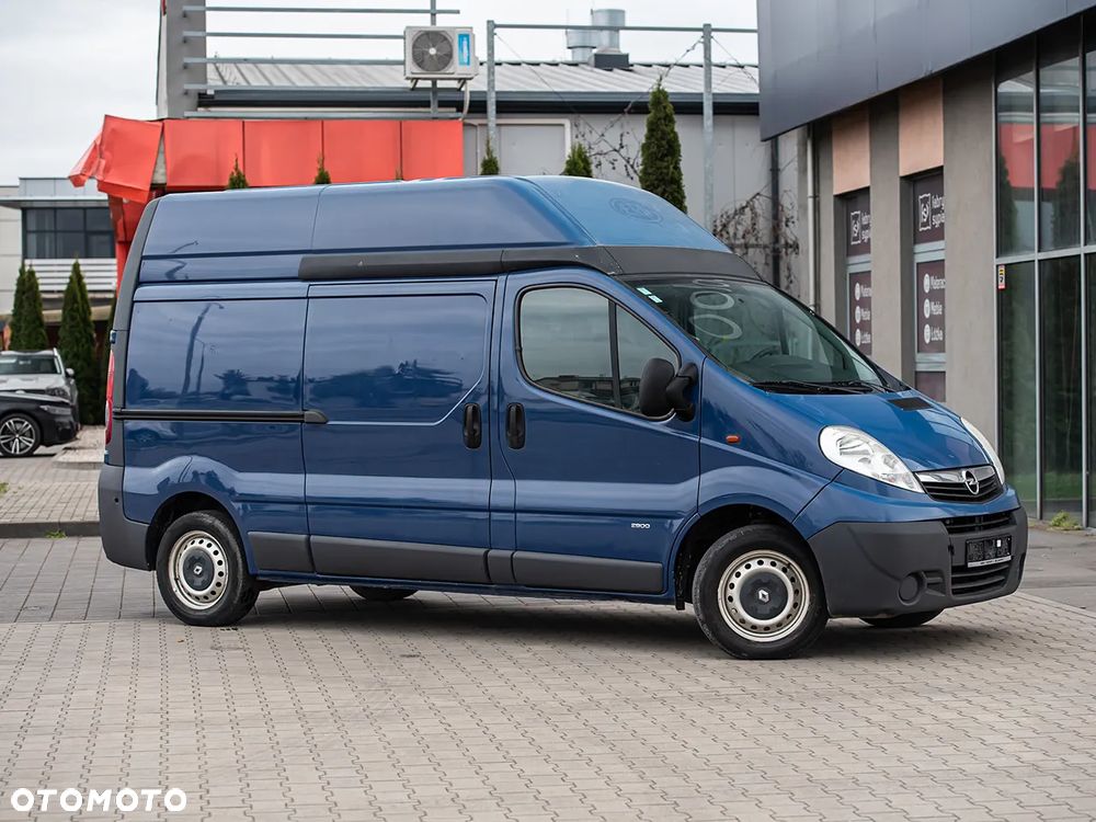Opel Vivaro - 2
