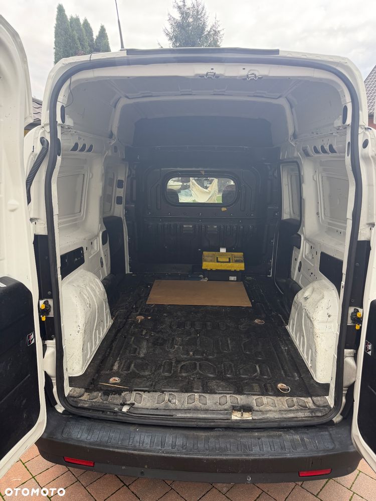 Fiat Doblo - 8