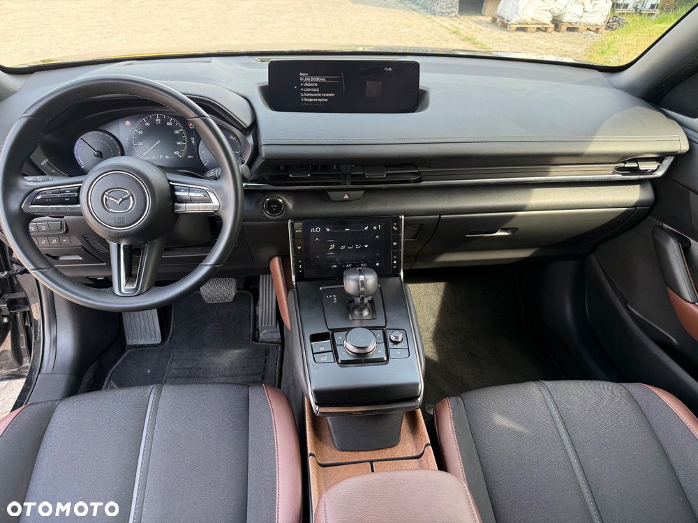 Mazda MX-30 - 16