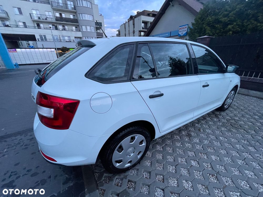 Skoda RAPID 1.6 TDI Cool Edition - 4
