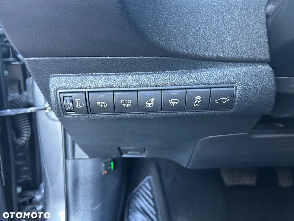 Toyota Corolla 1.8 Hybrid GR Sport - 30