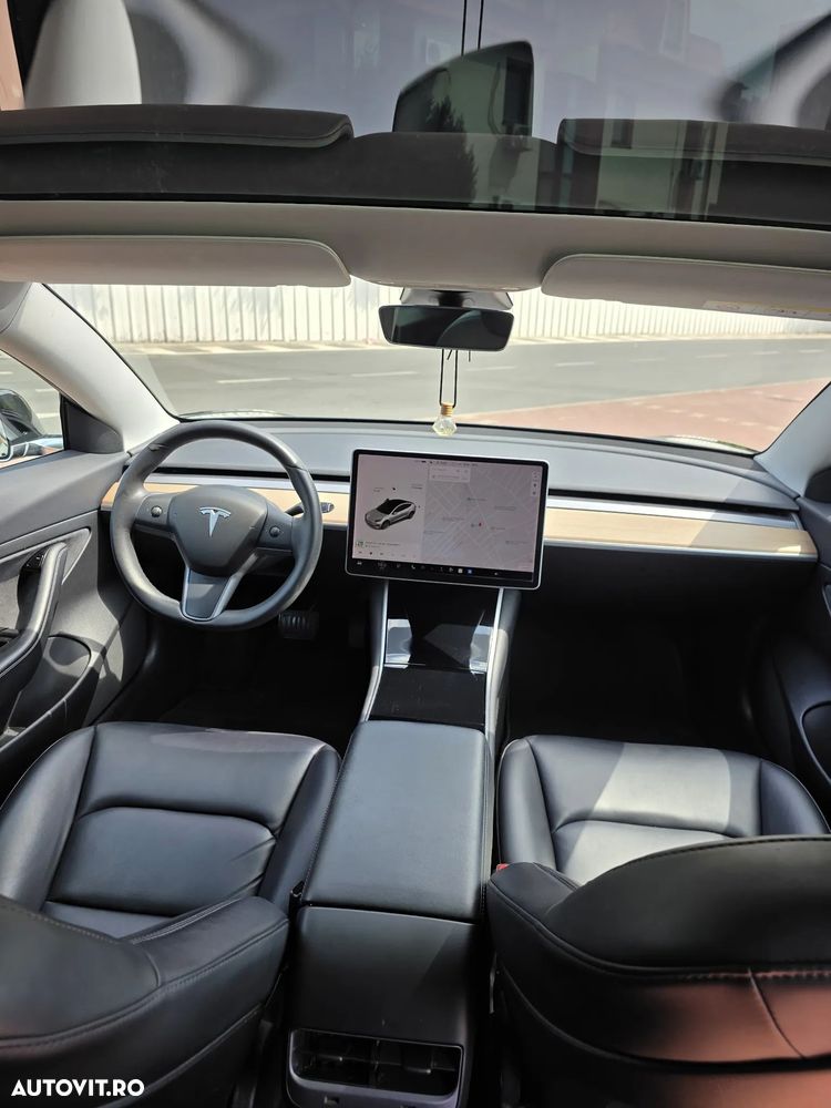 Tesla Model 3 Standard - 8
