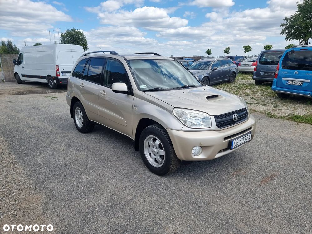 Toyota RAV4 D-4D 4x4 Sol - 2