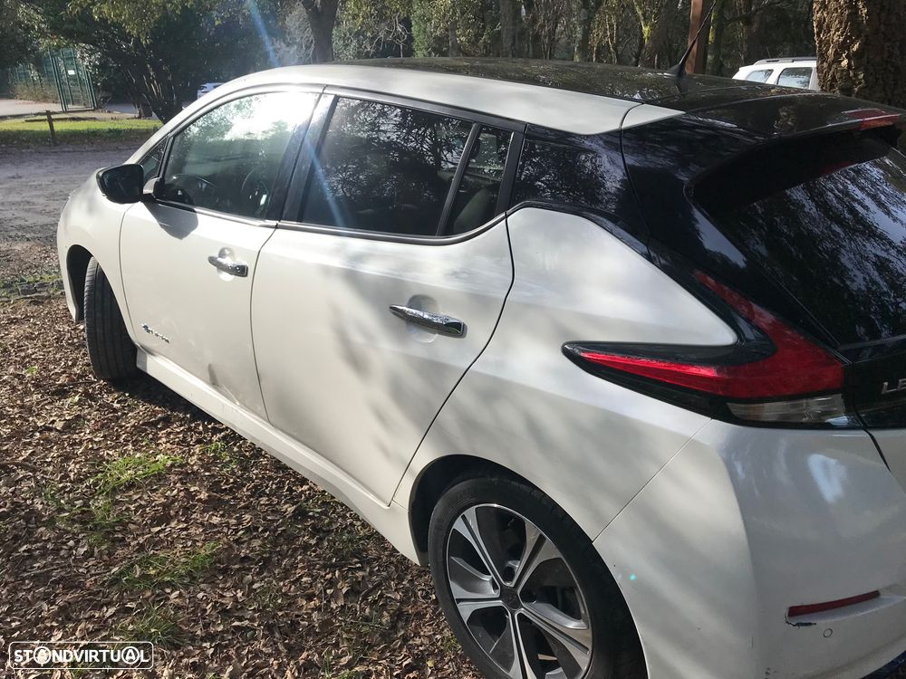 Nissan Leaf 40 kWh Tekna - 11