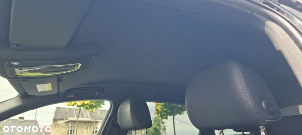 Audi A4 Avant 2.0 TDI design - 27