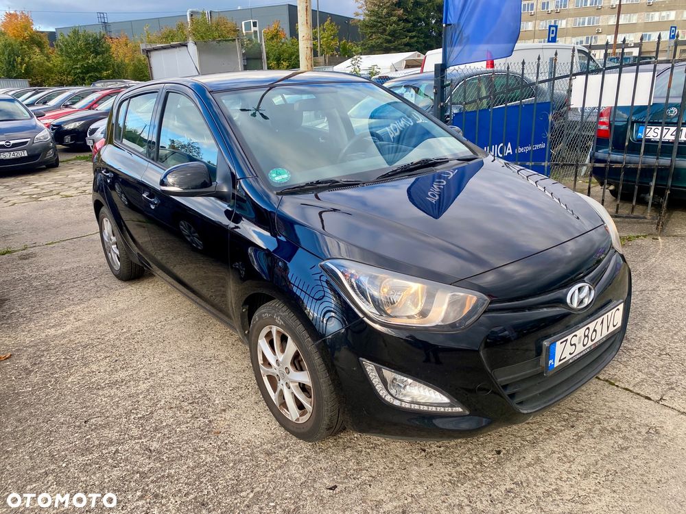 Hyundai i20 1.4 Comfort - 4