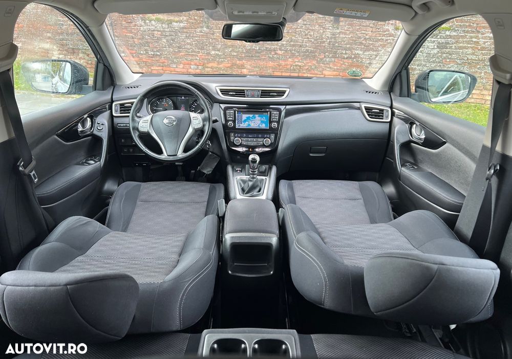 Nissan Qashqai 1.6 DCI Start/Stop N-Connecta - 6