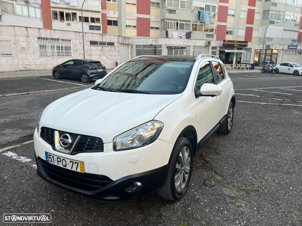 Nissan Qashqai - 1