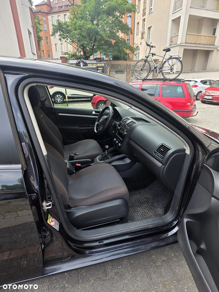 Volkswagen Jetta 1.6 TDI DPF Trendline - 12