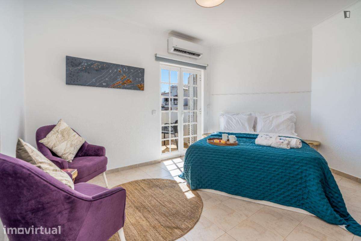 Casa com 6 quartos - localizado em Lagos - Grande imagem: 5/49