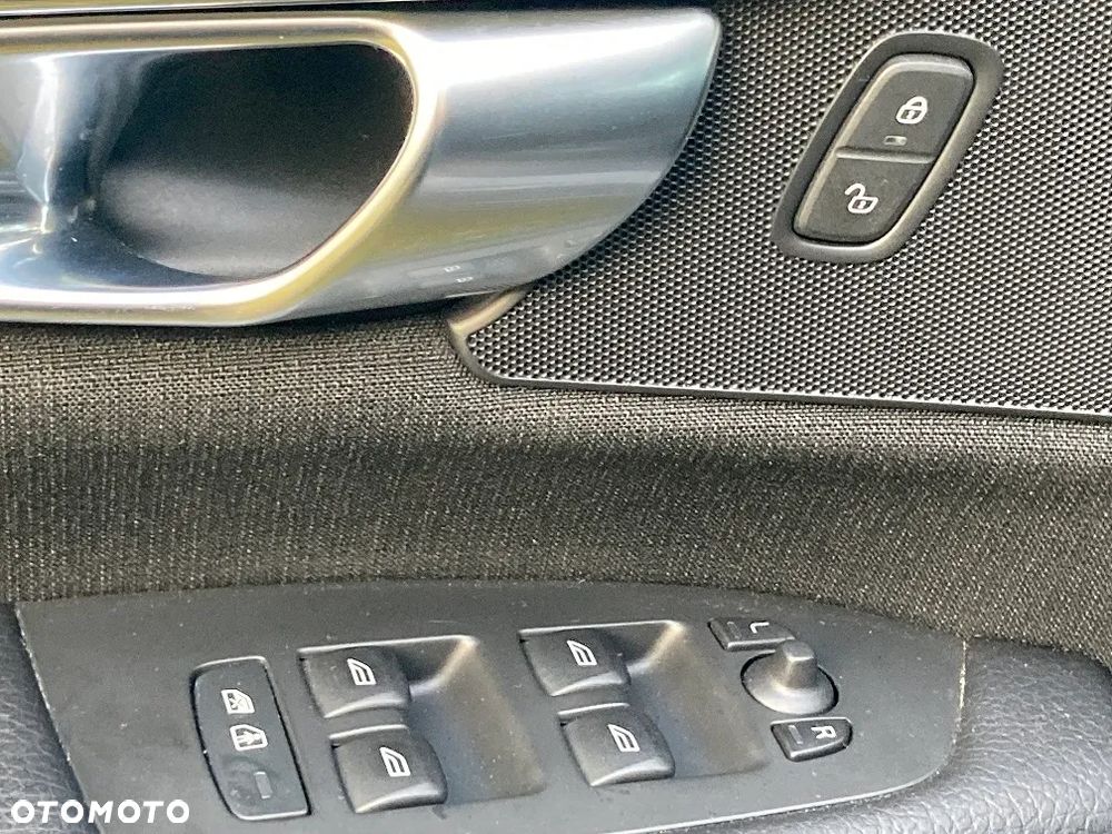 Volvo V90 D3 Kinetic - 20
