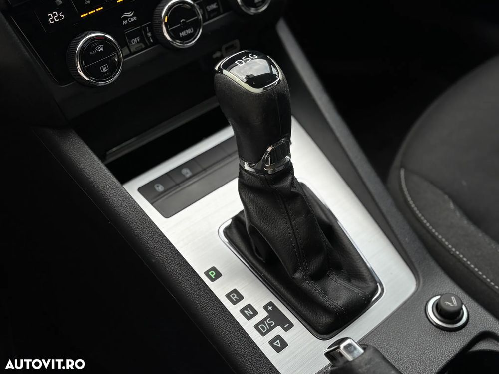 Skoda Octavia 1.6 TDI DSG Ambition - 29