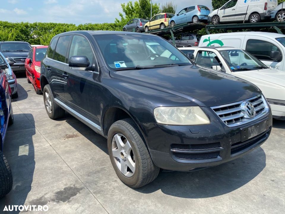 Dezmembrez VW Touareg ,an 2004 , 2.5 TDI , cod motor BAC