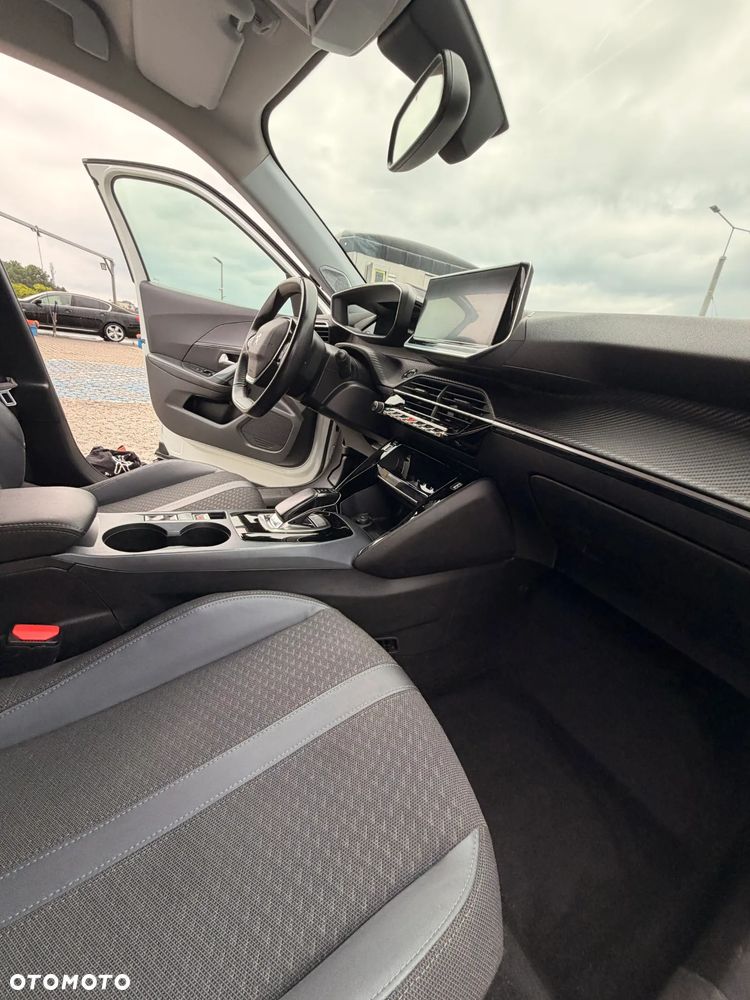 Peugeot 2008 Allure - 15