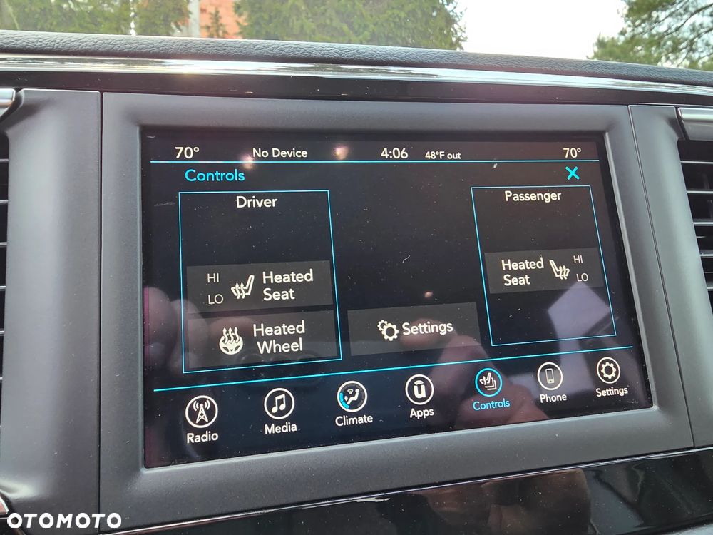 Chrysler Pacifica - 23