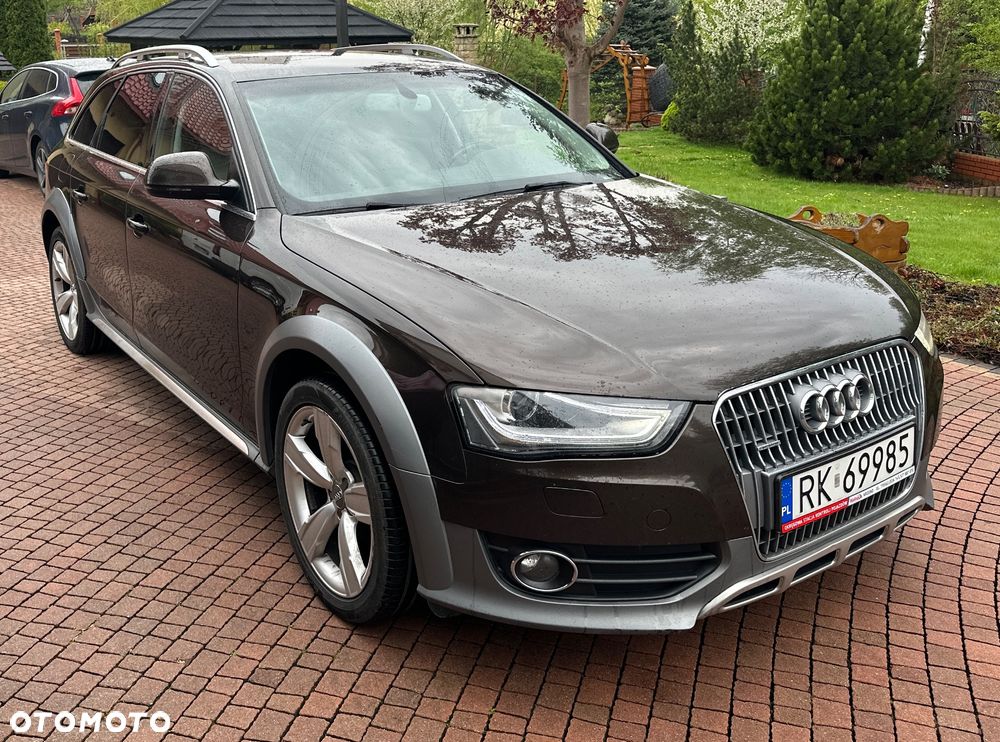 Audi A4 Allroad 2.0 TDI Quattro S tronic - 16