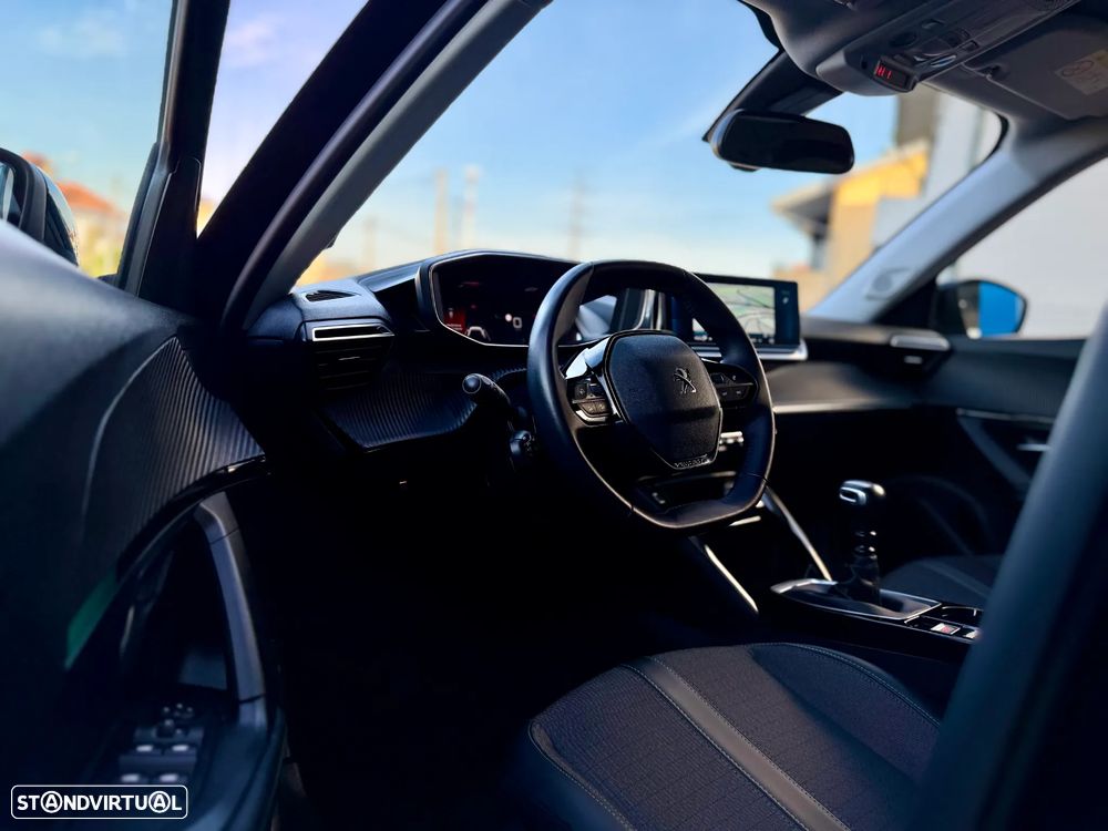 Peugeot 2008 1.2 PureTech Allure Pack - 13