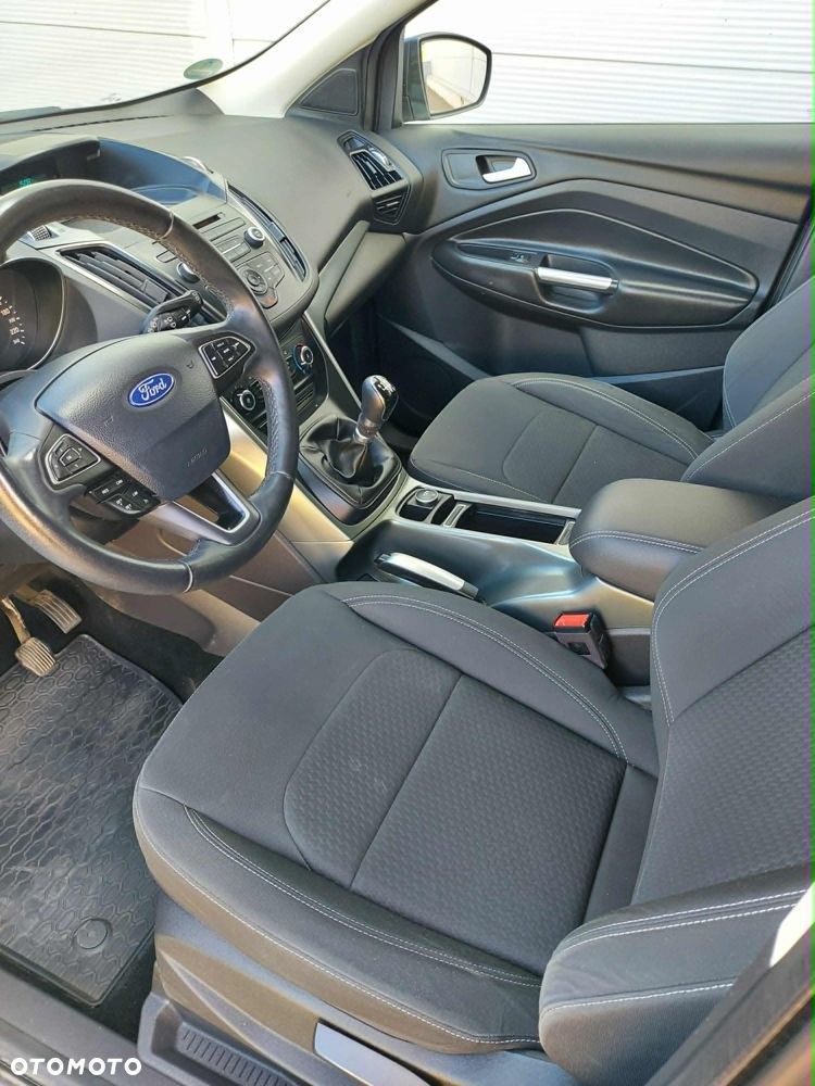 Ford Kuga 1.5 EcoBoost FWD Edition ASS MMT6 - 17