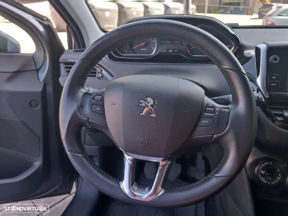 Peugeot 208 1.4 HDi Active - 16
