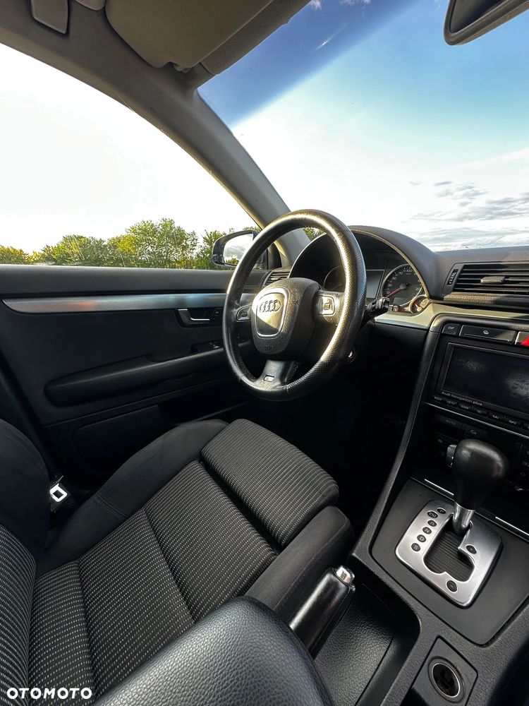 Audi A4 Avant - 6
