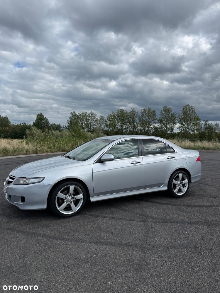 Honda Accord 2.2i-CTDi Executive - 1