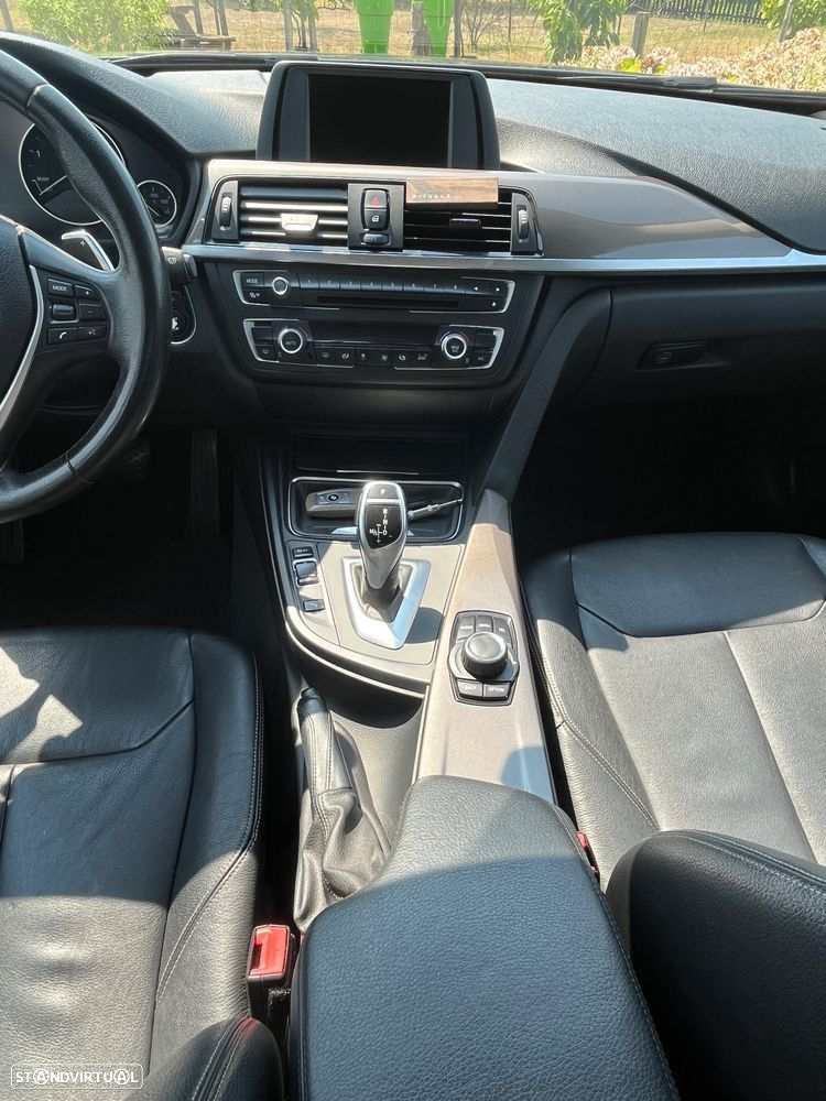 BMW 320 d Touring Auto Line Modern - 21